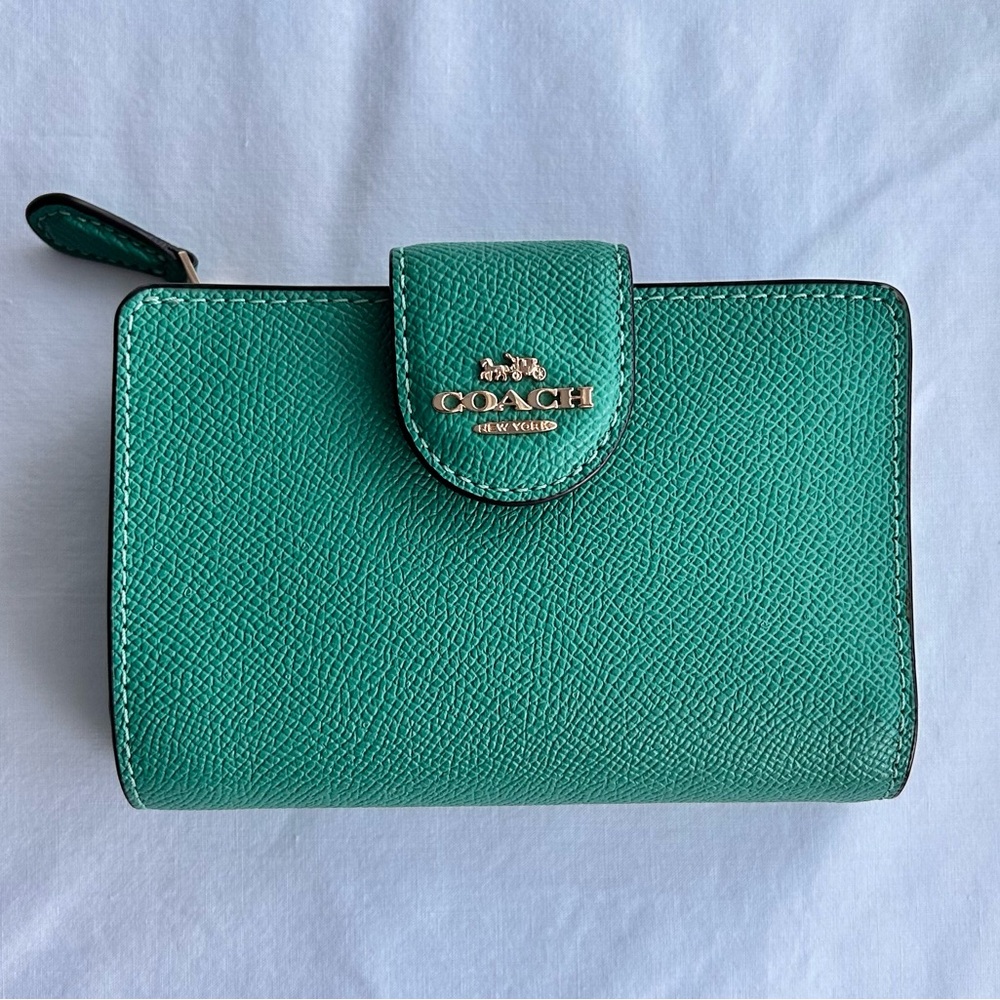 Coach Emerald Green/Gold Wallet